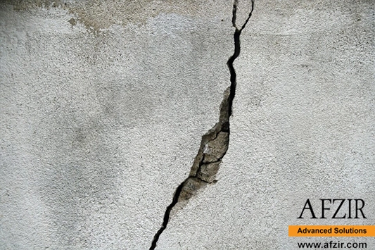 cracking-in-concrete-deep-AFZIR-Co